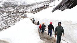 A 1,100-metre climb on a 6 km stone-paved path leads to Hemkund. It is inaccessible from October to April because of snow. (Rajeev Kala)