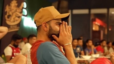 Virat Kohli reacts to Rohit Sharma's dismissal (Twitter/RCBTweets) Virat Kohli reacts to Rohit Sharma's dismissal (Twitter/RCBTweets)