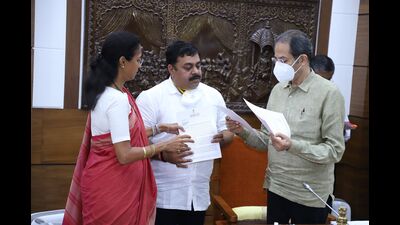 Maharashtra chief minister Uddhav Thackeray on Monday allocated ₹109.57 crore funds for the first phase of Shri Kshetra Jejuri Gadh Tirthkshetra’ development plan. (HT PHOTO) Maharashtra chief minister Uddhav Thackeray on Monday allocated ₹109.57 crore funds for the first phase of Shri Kshetra Jejuri Gadh Tirthkshetra’ development plan. (HT PHOTO)
