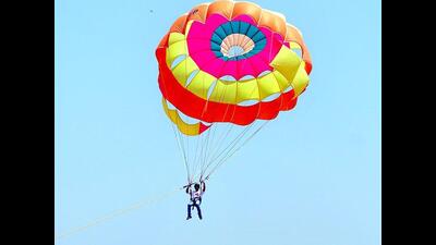 The DM said several adventurous water sports activities such as parasailing, motor boats, kayaks, peddle boats and jet ski would soon be introduced. (Picture for representation/HT Photo) The DM said several adventurous water sports activities such as parasailing, motor boats, kayaks, peddle boats and jet ski would soon be introduced. (Picture for representation/HT Photo)