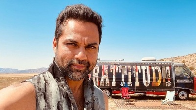 Abhay Deol will now be seen in Jungle Cry. Abhay Deol will now be seen in Jungle Cry. 