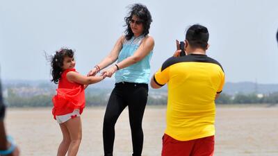 Visitors making the most of the pleasant weather at Sukhna Lake in Chandigarh on Monday. (Ravi Kumar/HT) Visitors making the most of the pleasant weather at Sukhna Lake in Chandigarh on Monday. (Ravi Kumar/HT)