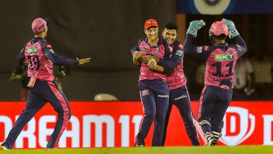 IPL 2022, RR predicted XI vs GT: Riyan Parag and Jos Buttler of Rajasthan Royals celebrate after combining to take the catch(IPL)
