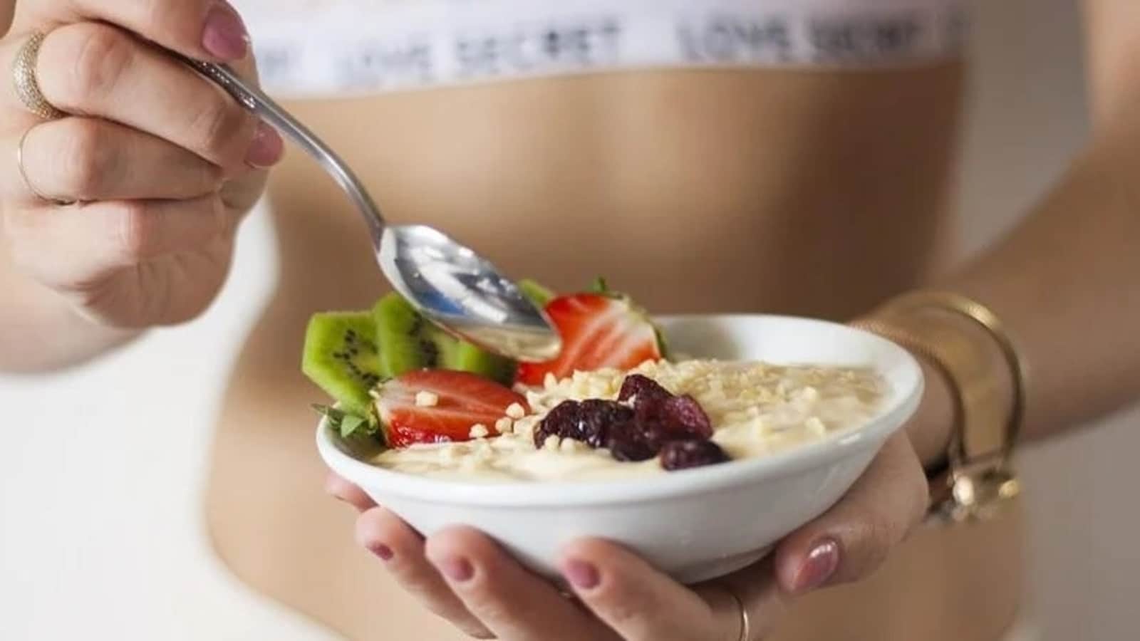 Nutritionist suggests easy ways to add fibre to your daily diet | Health