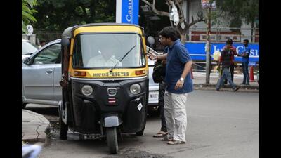 The autorickshaw union in the city are once again demanding a fare hike as the rates of CNG are drastically increasing, and now costing ₹80 per kg in Pune. (HT FILE PHOTO) The autorickshaw union in the city are once again demanding a fare hike as the rates of CNG are drastically increasing, and now costing ₹80 per kg in Pune. (HT FILE PHOTO)