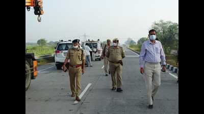 Five of a family killed in smash-up in Bulandshahr | Hindustan Times