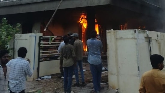 Houses of Andhra Pradesh minister Pinipe Vishwaroop and MLA Ponnada Satish were set on fire.(Source: Twitter)