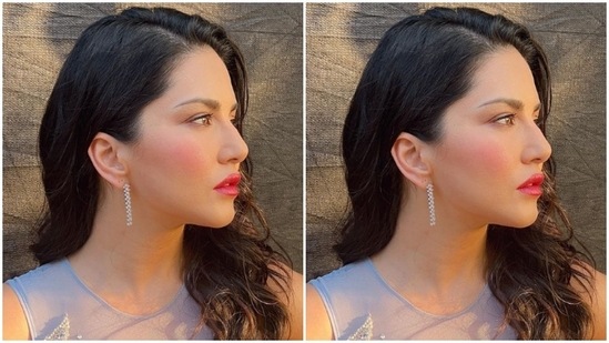 We resonate with Sunny's amazement at her attire - "Such a pretty gown,” she captioned her pictures.(Instagram/@sunnyleone)
