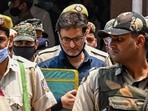 Police escort Yasin Malik (C) to the Patiala House Court in New Delhi. Police escort Yasin Malik (C) to the Patiala House Court in New Delhi.