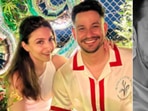 Soha Ali Khan and Kareena Kapoor wished Kunal Kemmu on his birthday. Soha Ali Khan and Kareena Kapoor wished Kunal Kemmu on his birthday.