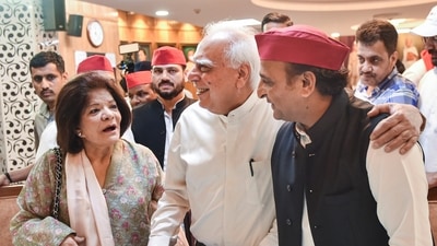 Ex-Congress leader Kapil Sibal with Samajwadi Party President Akhilesh Yadav as he files his nomination papers for Rajya Sabha in Lucknow on May 25, 2022. (PTI Photo/Nand Kumar) (PTI) Ex-Congress leader Kapil Sibal with Samajwadi Party President Akhilesh Yadav as he files his nomination papers for Rajya Sabha in Lucknow on May 25, 2022. (PTI Photo/Nand Kumar) (PTI)