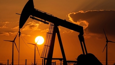 India to continue buying 'cheap' Russian oil, a senior government official said. (AP) India to continue buying 'cheap' Russian oil, a senior government official said. (AP)