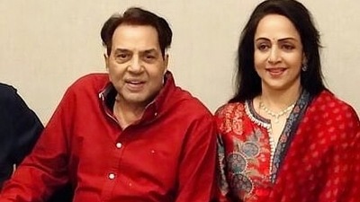Dharmendra with wife Hema Malini. Dharmendra with wife Hema Malini. 