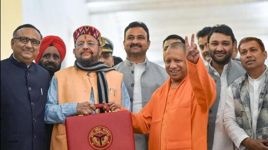 The Uttar Pradesh government had presented an annual budget of <span class=