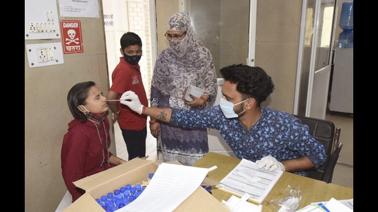 Frontline teams now have the ability to work with panchayats and community organisations such as self-help groups (SHGs). (Sakib Ali/HT Photo)