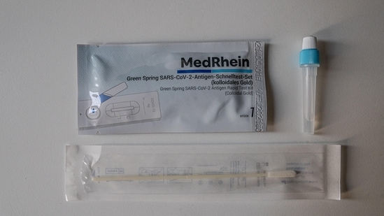 2. Carrying a Rapid Antigen Testing Kit as a part of your medicine bag - While travelling, with kids or even otherwise, a medicine kit is a must-have item in a travel bag. Let’s apply this ‘safety first’ mantra not just to our kids but all aspects of life to keep a check on our health. So, this holiday season, ensure you carry a Covid-19 self-test kit for a stress-free and safe holiday. Of course, while making this decision, the quality of the kit is a key factor as well. These kits, such as the Panbio Covid-19 antigen self-test kit, are readily available in pharmacies and online retailer sites and give you quick result in as little as 15 minutes. You can easily test on the go, especially if there is a sudden rise in the number of cases after you have arrived. This can help ensure you and your travelling group are safe. A self-test kit is an important travel partner, and even more so if you’re going to another country! (Photo by Cedrik Wesche on Unsplash)