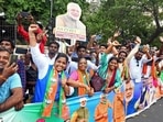 A huge crowd greets PM Modi during his roadshow in Chennai.(ANI)