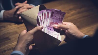 The officer demanded the bribe for issuing a fire no-objection certificate to the owner of a showroom in Sector 36, Chandigarh. (Getty Images/iStockphoto)