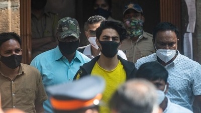 Aryan Khan outside NCB office in Mumbai. (HT file) (HT_PRINT) Aryan Khan outside NCB office in Mumbai. (HT file) (HT_PRINT)