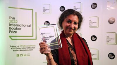 Amazed and delighted while accepting the award, Geetanjali Shree said, “I never dreamt of the Booker, I never thought I could. What a huge recognition, I’m honoured and humbled.” (AP) Amazed and delighted while accepting the award, Geetanjali Shree said, “I never dreamt of the Booker, I never thought I could. What a huge recognition, I’m honoured and humbled.” (AP)