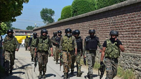 Ambreen Bhatt, 35, an artiste who worked in television shows and music videos, was shot dead and her 10-year-old nephew injured on Wednesday when three LeT terrorists opened fire in Kashmir’s Budgam district. (HT File Photo/Waseem Andrabi)