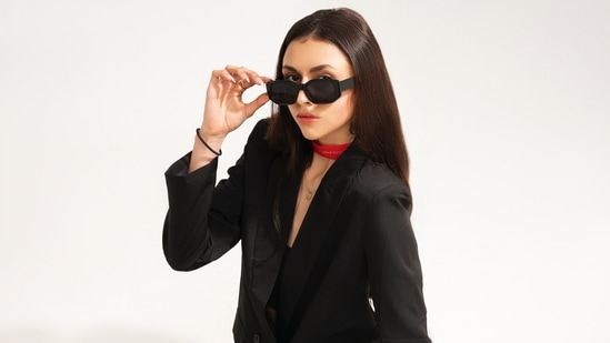 Sunglasses for women are a classic fashion accessory to glam up any look. (Pexels)