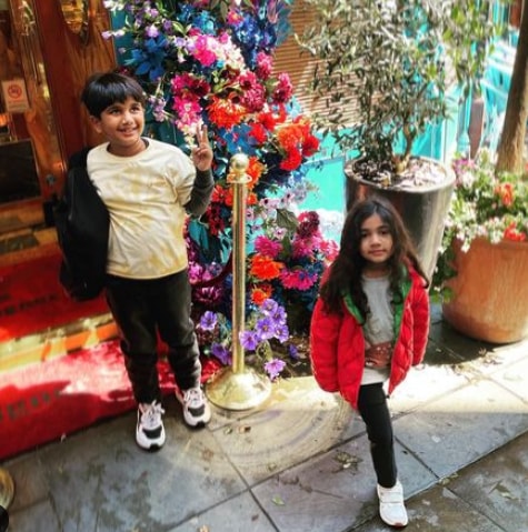 Allu Arjun shares pic of his children.