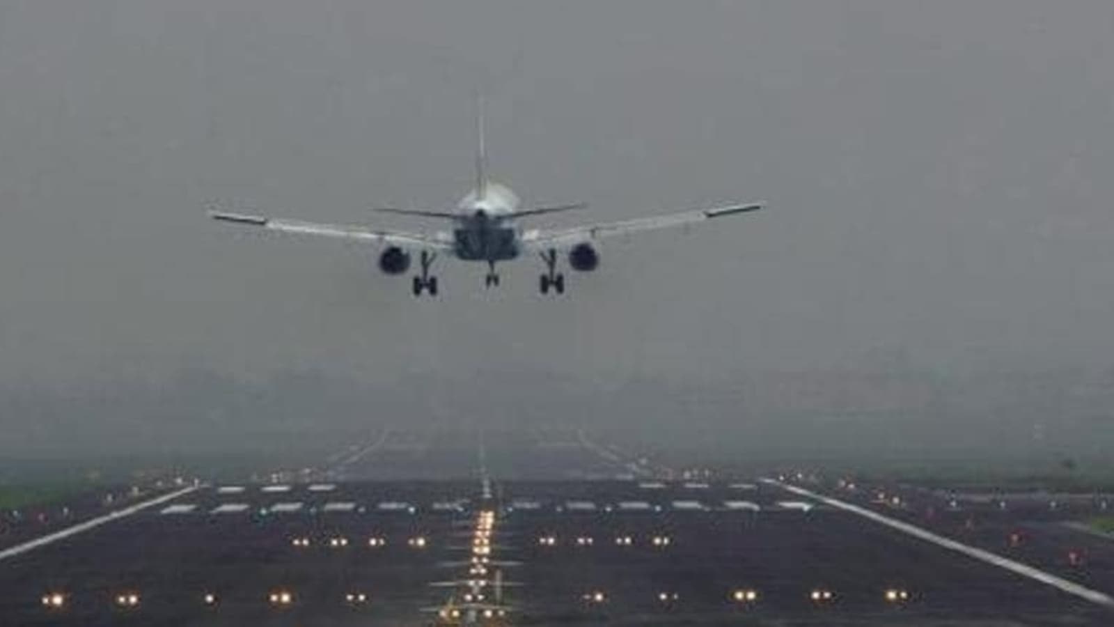 Rep Hd Lokal - Porn clips played on display screens at airport in Brazil's Rio de Janeiro  | World News - Hindustan Times