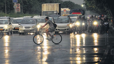 Chandigarh recorded 0.5 mm rain in the evening. (Ravi Kumar/HT)