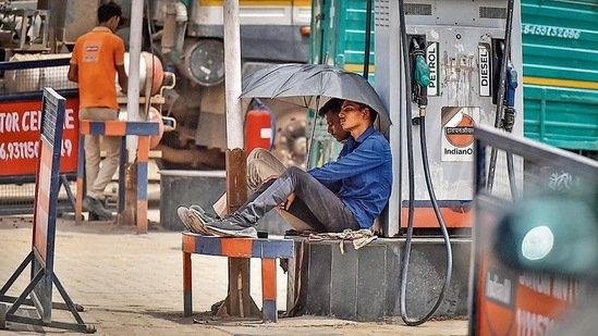 On Saturday, the temperature at 10 out of the 11 weather stations breached the 40-degree mark. (Photo by Raj K Raj/Hindustan Times) On Saturday, the temperature at 10 out of the 11 weather stations breached the 40-degree mark. (Photo by Raj K Raj/Hindustan Times)