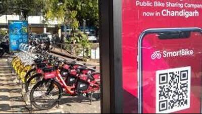 Provision for cycle boxes at all traffic signals, 10% dedicated parking space in buildings, and a large number of bays are some of the stand-out features of Chandigarh Smart City Ltd’s draft Cycling Policy, which prioritises cyclists in traffic management schemes. (Representative Image/HT File) Provision for cycle boxes at all traffic signals, 10% dedicated parking space in buildings, and a large number of bays are some of the stand-out features of Chandigarh Smart City Ltd’s draft Cycling Policy, which prioritises cyclists in traffic management schemes. (Representative Image/HT File)