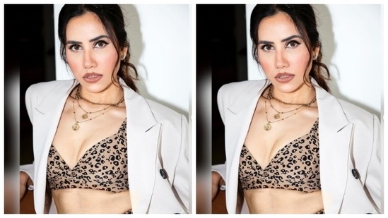 Sonnalli fashion diaries are a treat for sore eyes. A few weeks back, the actor slayed boss lady fashion in an animal printed bra teamed with a white pantsuit.(Instagram/@sonnalliseygall)