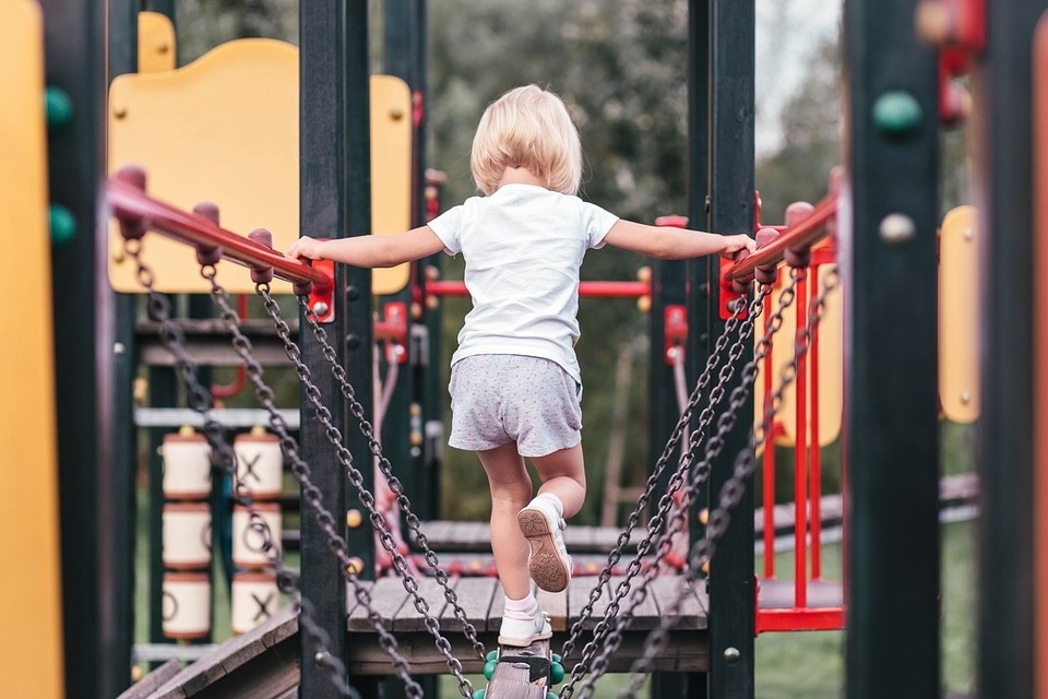 The study sought to test theories that adventurous play offers learning opportunities that help build resilience in children. (Pixabay)