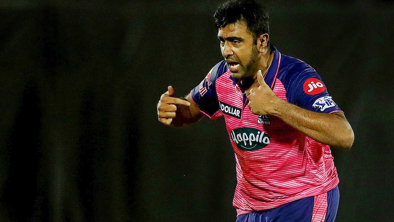 'His mindset is different, tries for wickets with variations': India great slams Ashwin for bowling carrom balls vs GT