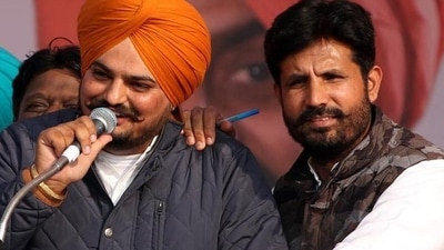Punjab Congress president Amarinder Singh Raja Warring (right) demanded an NIA probe into the murder of Moose Wala under the monitoring of a sitting judge. (HT_PRINT) Punjab Congress president Amarinder Singh Raja Warring (right) demanded an NIA probe into the murder of Moose Wala under the monitoring of a sitting judge. (HT_PRINT)