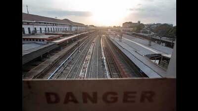 The district administration has acquired through direct purchase more than 100 acres in one month for the Baramati-Phaltan-Lonand, Pune-Miraj railway line (HT FILE PHOTO)