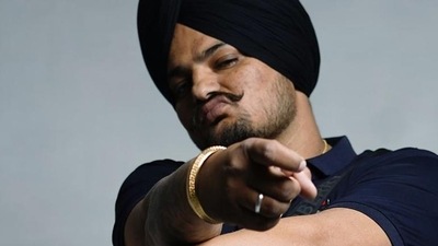 Punjabi singer Sidhu Moose Wala was shot dead in Mansa district of Punjab on Sunday (ANI/Facebook/Sidhu Moose Wala) (HT_PRINT) Punjabi singer Sidhu Moose Wala was shot dead in Mansa district of Punjab on Sunday (ANI/Facebook/Sidhu Moose Wala) (HT_PRINT)