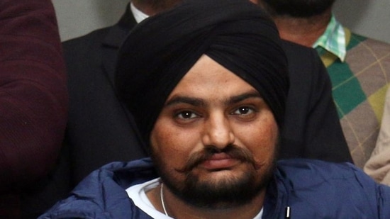 Sidhu Moose Wala was shot dead on Sunday in a gang rivalry. Sidhu Moose Wala was shot dead on Sunday in a gang rivalry. 