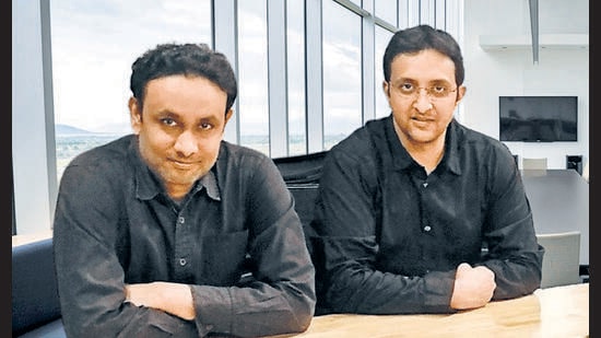 Kunal Malik (L) and Maneesh Dhooper, co-founders of PlanetSpark. (HT PHOTO)