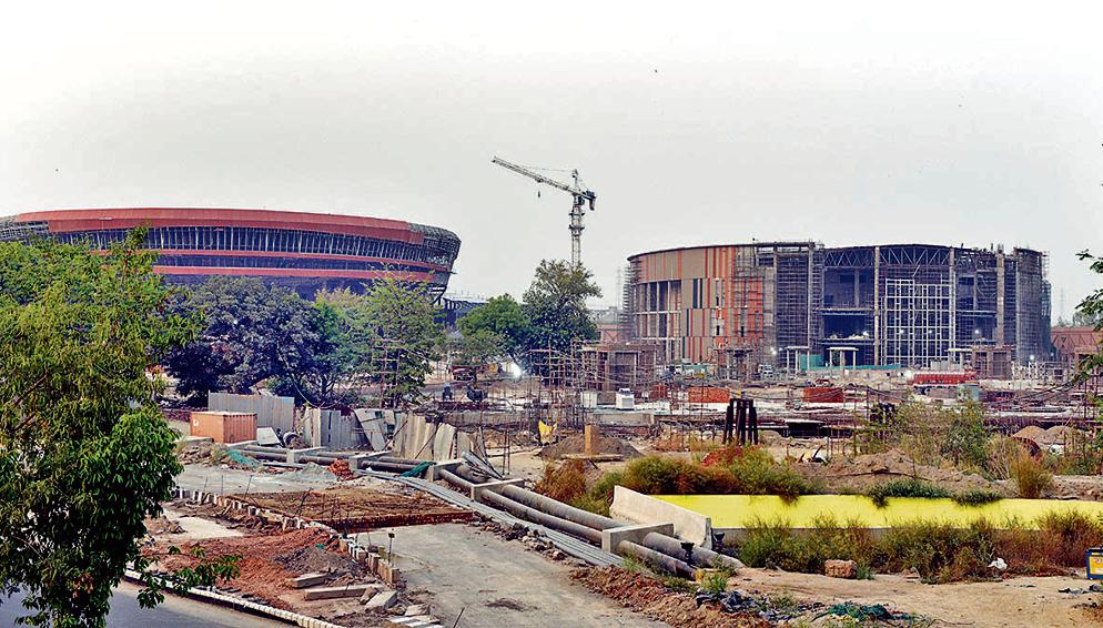 NDMC functionaries said the revamp project will entail redevelopment of a stretch from the Delhi airport--starting from Dhaulan Kuan till Gyarah Murti--which be the main incoming route for delegates. (Photo by Arvind Yadav/Hindustan Times) NDMC functionaries said the revamp project will entail redevelopment of a stretch from the Delhi airport--starting from Dhaulan Kuan till Gyarah Murti--which be the main incoming route for delegates. (Photo by Arvind Yadav/Hindustan Times)