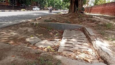 Weeks before monsoon’s arrival, nearly half of the road gullies and storm water drains in Chandigarh are still clogged, (Ravi Kumar/HT)