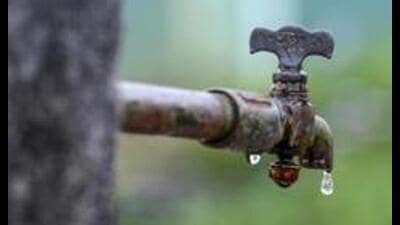 Pune residents and civic activists have questioned PMC’s weekly water cut citing maintenance as the reason. (AFP (PIC FOR REPRESENTATION)) Pune residents and civic activists have questioned PMC’s weekly water cut citing maintenance as the reason. (AFP (PIC FOR REPRESENTATION))
