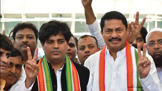 Congress candidate Imran Pratapgarhi along with Maharashtra’s party unit president Nana Patole after filing his nomination papers for the Rajya Sabha polls on Monday. Bhushan Koyande/HT Photo