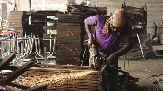 India’s GDP grew at 8.7% in 2021-22 with 4.1% growth in the fourth quarter of the financial year.(AP file ) India’s GDP grew at 8.7% in 2021-22 with 4.1% growth in the fourth quarter of the financial year.(AP file )