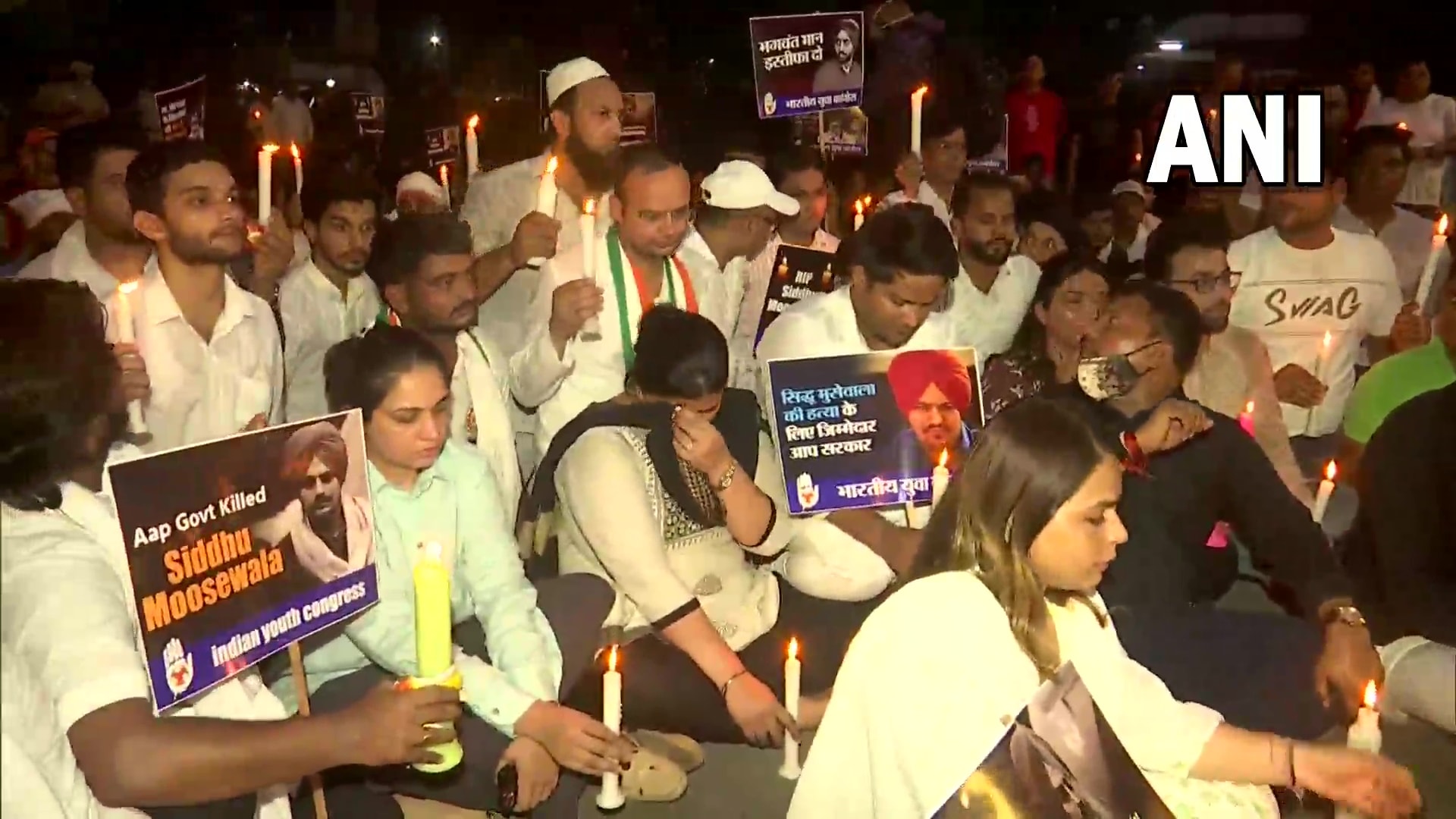 Indian Youth Congress workers hold protest demanding justice for Punjabi singer and Congress leader Sidhu Moose Wala. Indian Youth Congress workers hold protest demanding justice for Punjabi singer and Congress leader Sidhu Moose Wala.