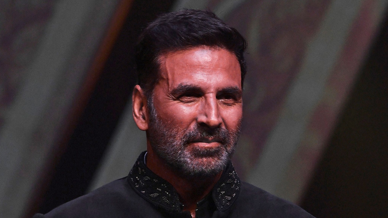 Akshay Kumar recalls being nervous interviewing PM Modi | Latest News ...