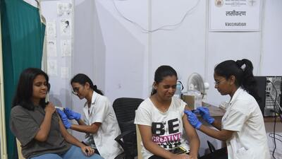 The state also crossed the 1,000-mark and reported 1,081 cases and zero deaths, with a positivity rate of 4.25% (Vijay Bate) The state also crossed the 1,000-mark and reported 1,081 cases and zero deaths, with a positivity rate of 4.25% (Vijay Bate)