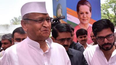 Rajasthan chief minister Ashok Gehlot addressed a workshop on the decisions taken during the Congress’ three-day Chintan Shivir held in Udaipur last month. (ANI) Rajasthan chief minister Ashok Gehlot addressed a workshop on the decisions taken during the Congress’ three-day Chintan Shivir held in Udaipur last month. (ANI)