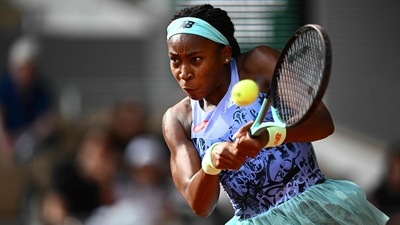 Coco Gauff in action against Martina Trevisan during their women's semi-final singles match at the French Open. (AFP)