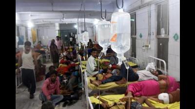 Children suffering from Acute Encephalitis Syndrome (AES) undergoing treatment atSKMCH in Muzaffarpur on June 2019. (HT Archives) Children suffering from Acute Encephalitis Syndrome (AES) undergoing treatment atSKMCH in Muzaffarpur on June 2019. (HT Archives)